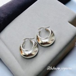 Pendientes color plata acero inoxidable gruesos