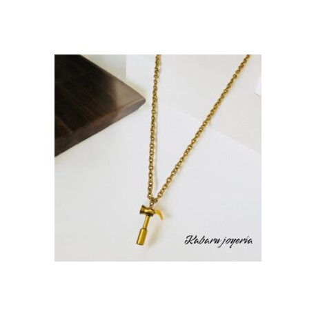 Collar dorado caballero acero inoxidable martillo