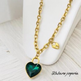 Collar dorado acero inoxidable corazón cristal verde