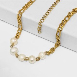 Collar dorado acero inoxidable con perlas