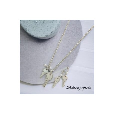 Conjunto acero inoxidable color plata llaves