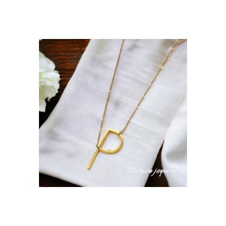 Collar dorado acero inoxidable dije letra grande P