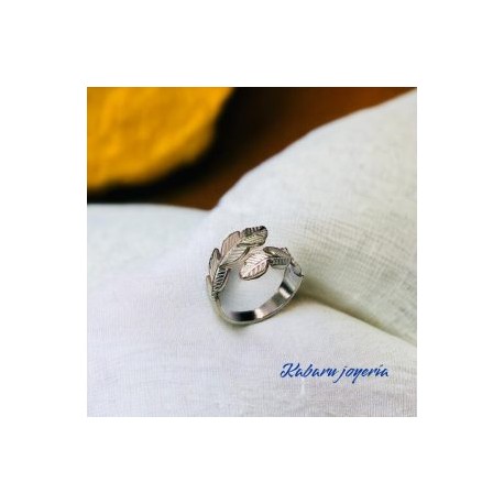 Anillo ajustable color plata acero inoxidable