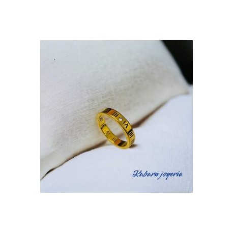Anillo T10 dorado acero inoxidable num romanos