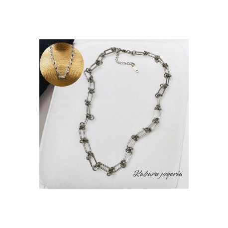 Collar color plata acero inoxidable nudo