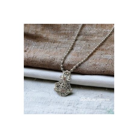Collar color plata acero inoxidable esferico