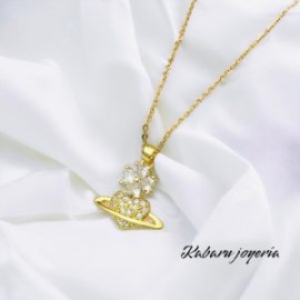 Collar dorado acero inoxidable saturno corazon