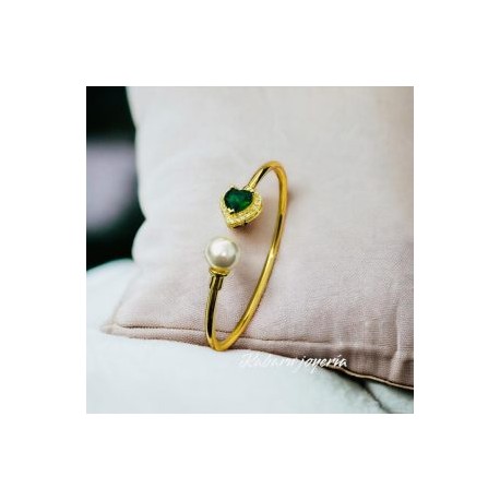 Pulsera corazon piedra verde chapa de oro 18k