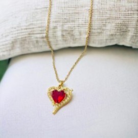 Collar dorado acero inoxidable corazon piedra roja