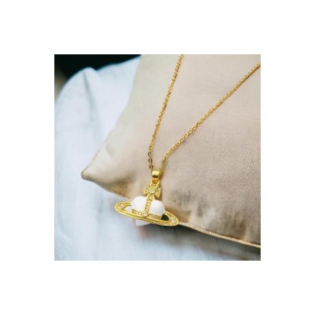 Collar dorado acero inoxidable corazón Saturno