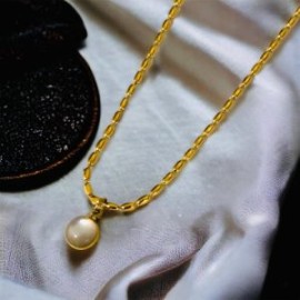 Collar dorado acero inoxidable piedra blanca