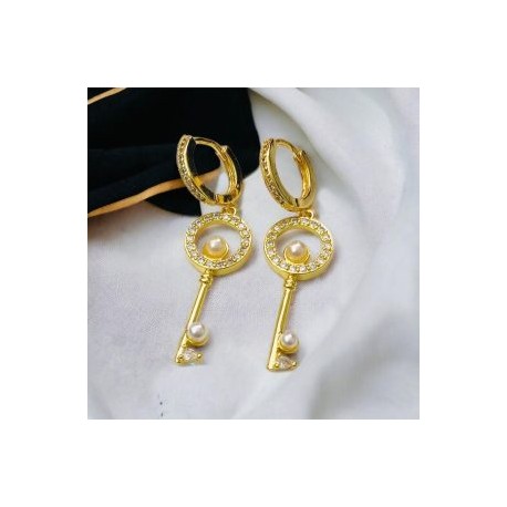 Aretes llave perla chapa de oro 18K