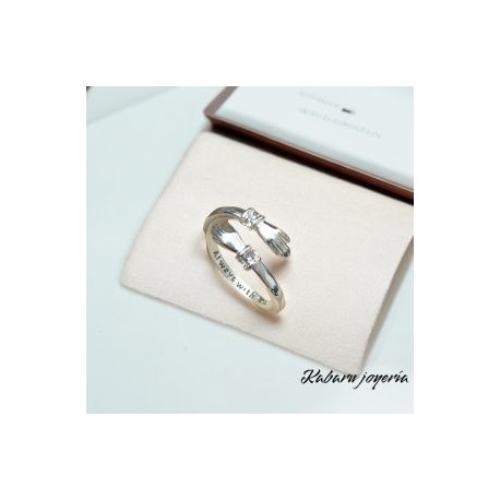 Anillo ajustable acero inoxidable mano piedra blanca