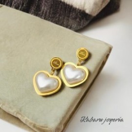 Aretes dorados acero inoxidable corazon